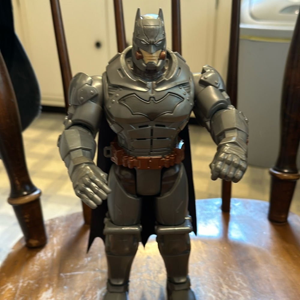 Utility Batman talking Figure